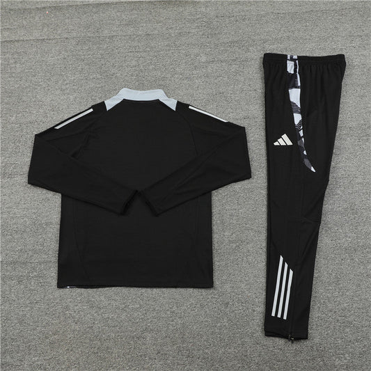 MANCHESTER UNITED BLACK/GREY TRACKSUIT